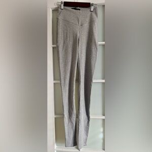 NWNT Naked Wardrobe Light Gray Ribbed leggings